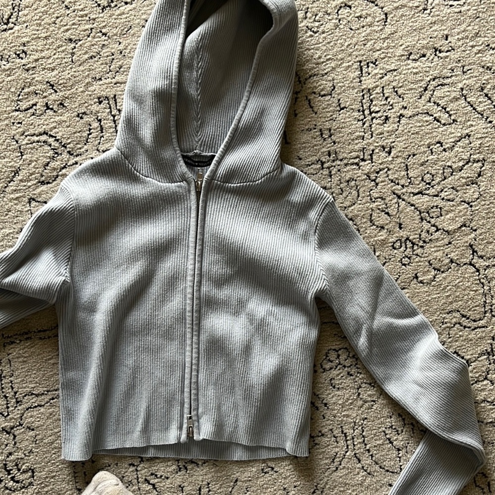 Brandy Melville sweater hoodie